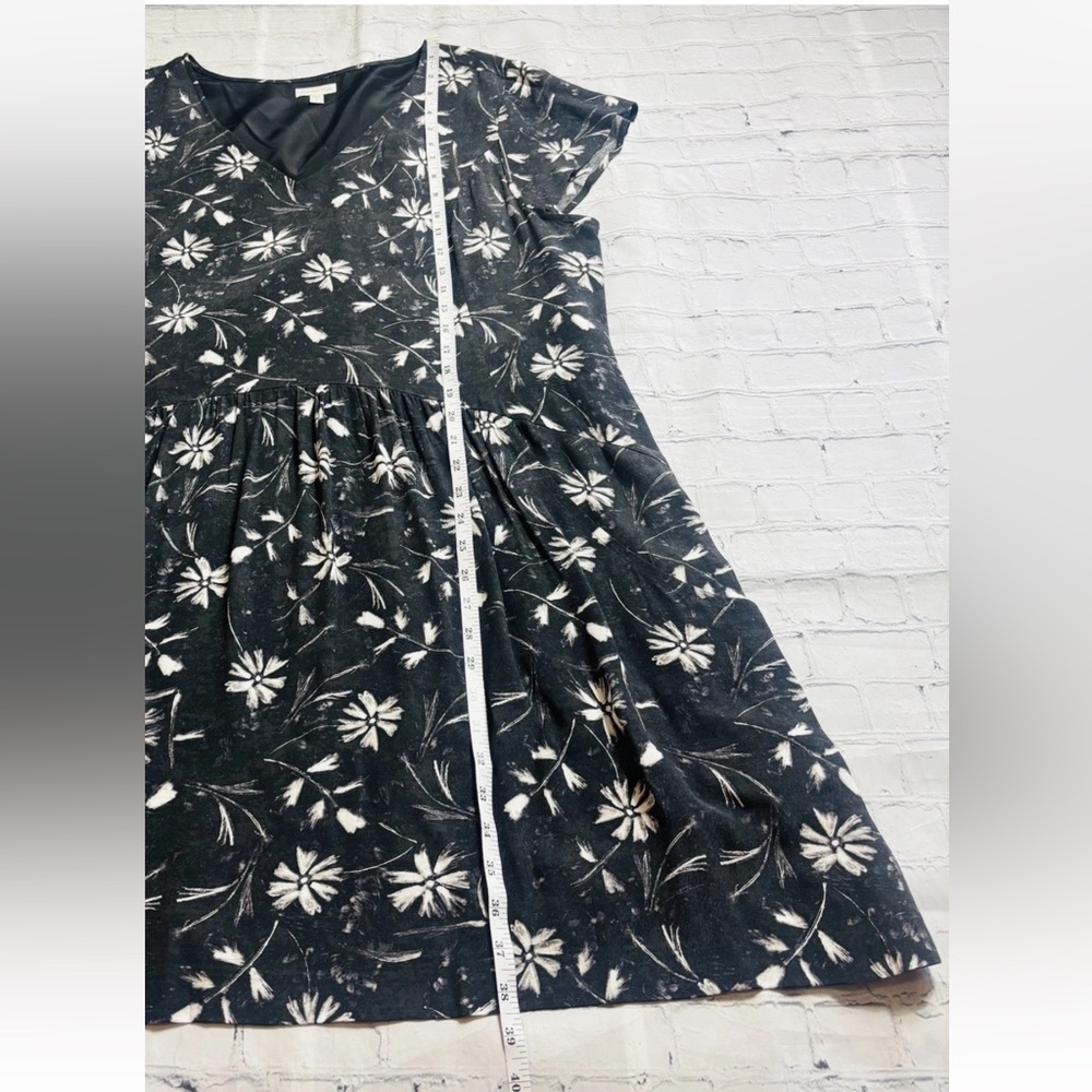 Garnet Hill V Neck Drop Waist Dress Black Floral Pockets Women's Size 18 - Picture 8 of 11